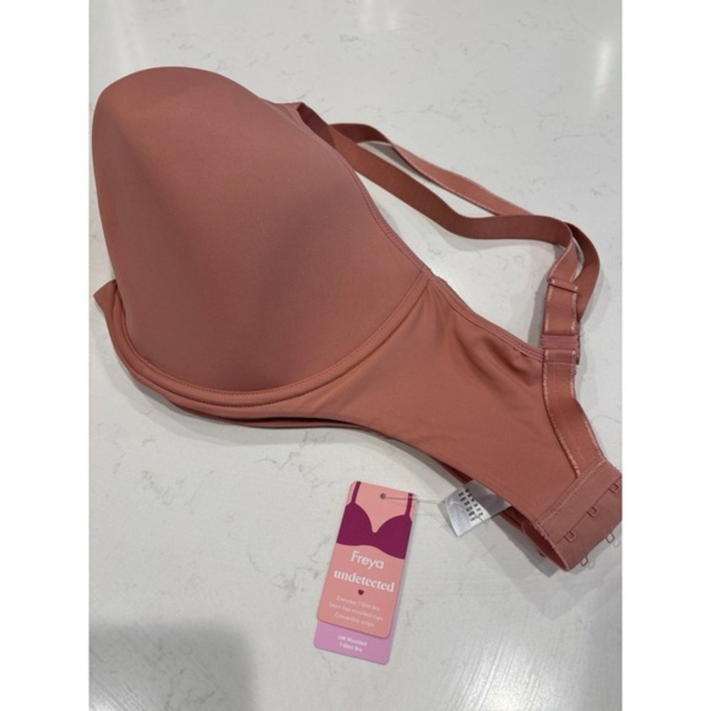 NEW Freya Undetected Underwire Moulded T-shirt Bra‎ AA401708ASE
